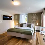 Klara 0002 - Olma, Spital, Uni St- Gallen